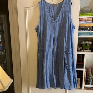 Tulip Blue V-Neck Midi Dress